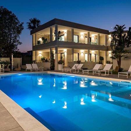 Palazzo Michelangelo Hotell Villasimius Eksteriør bilde