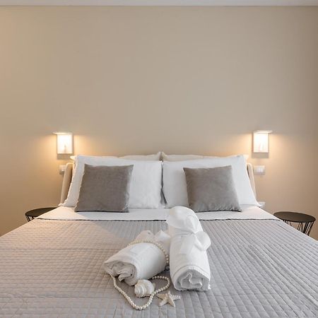 Palazzo Michelangelo Hotell Villasimius Eksteriør bilde