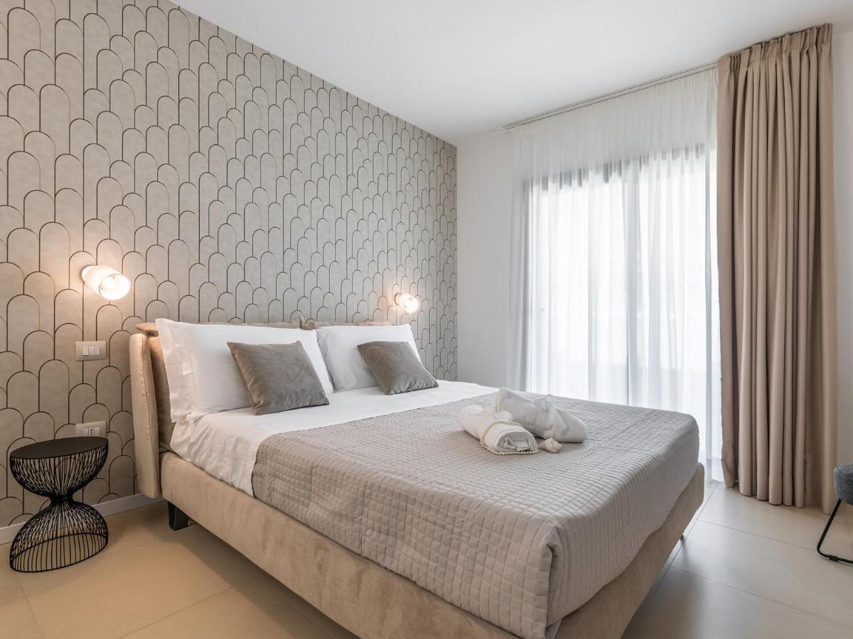 Palazzo Michelangelo Hotell Villasimius Eksteriør bilde