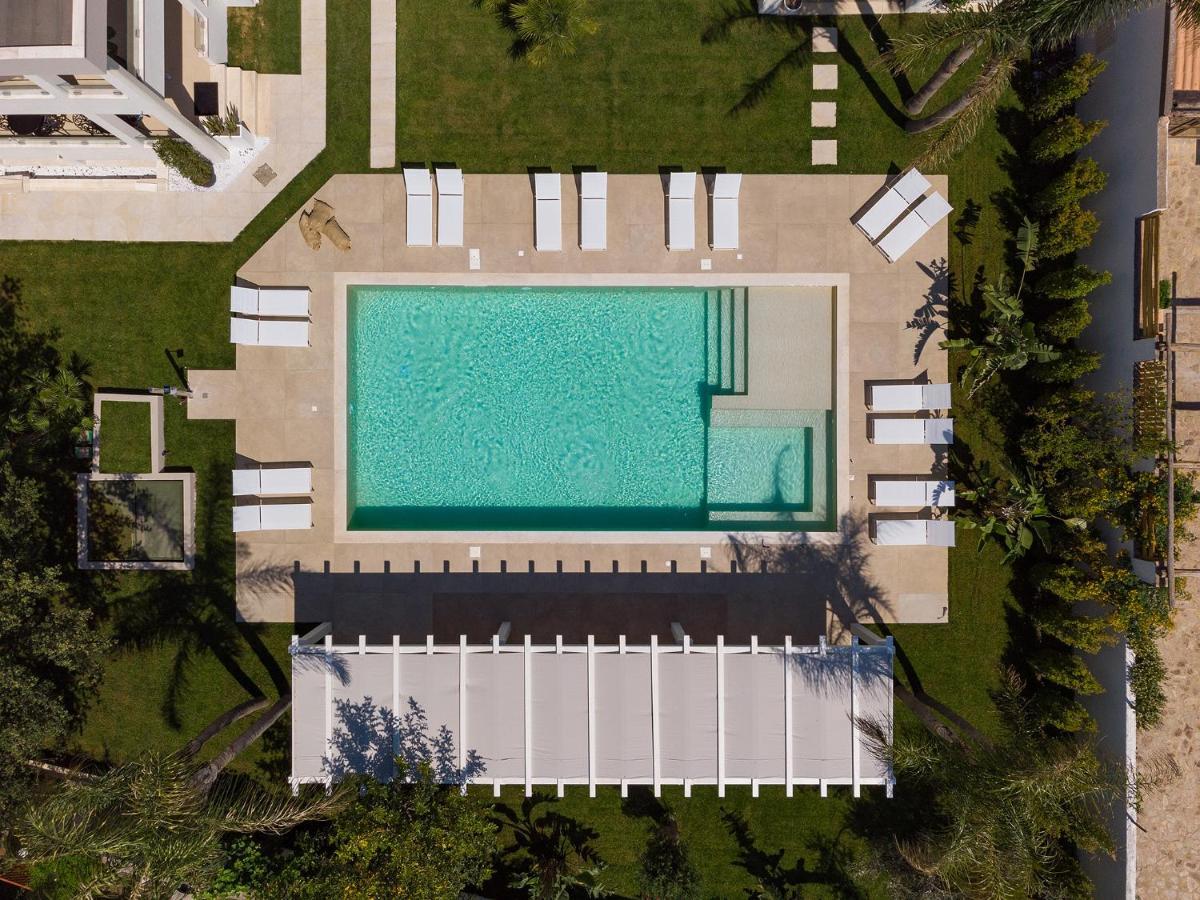 Palazzo Michelangelo Hotell Villasimius Eksteriør bilde
