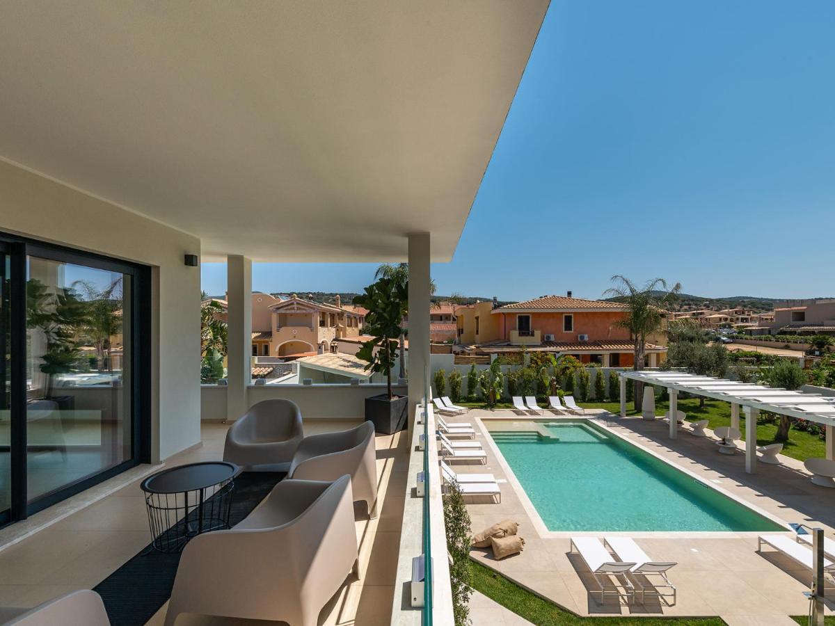 Palazzo Michelangelo Hotell Villasimius Eksteriør bilde