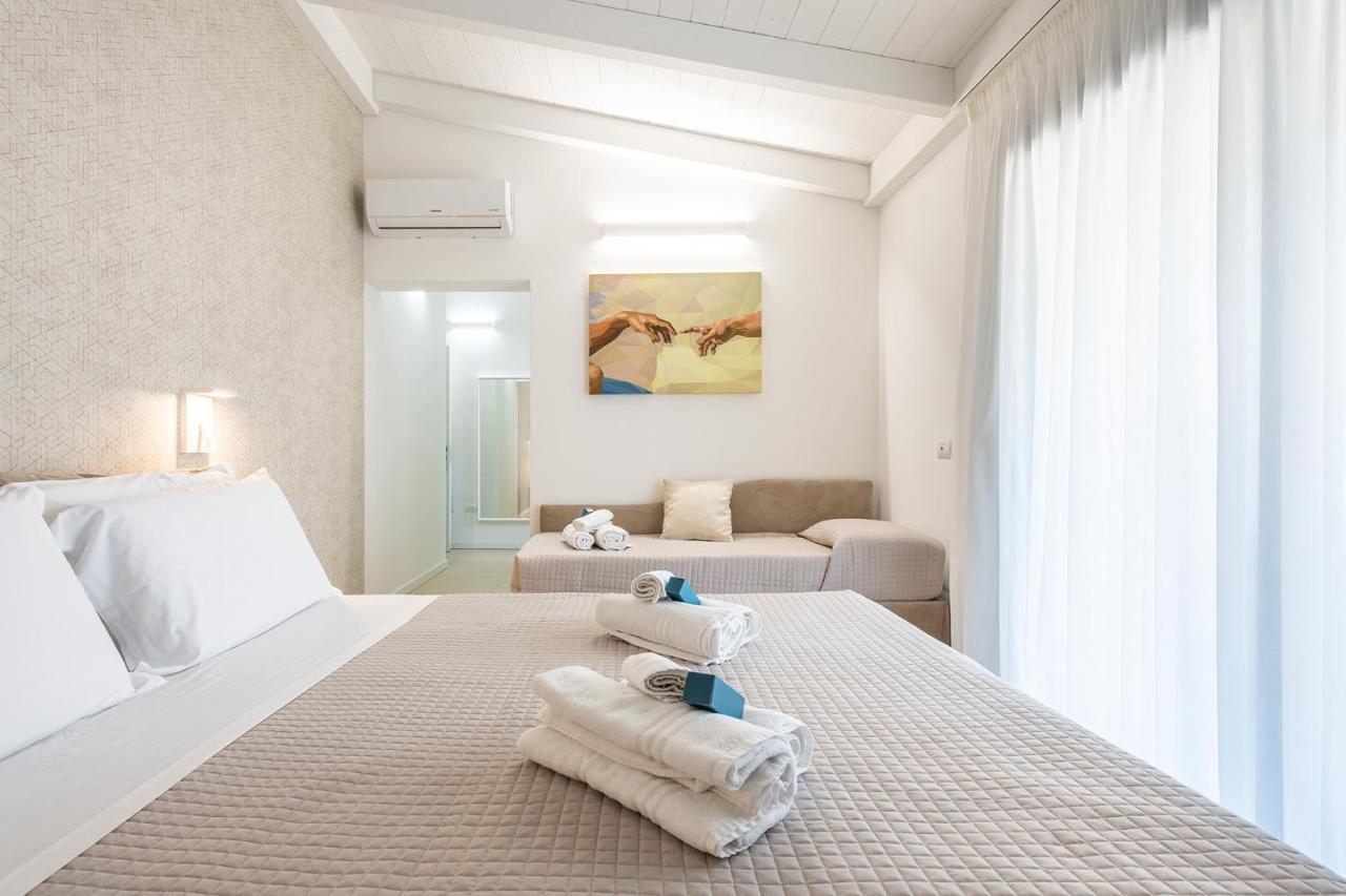 Palazzo Michelangelo Hotell Villasimius Eksteriør bilde