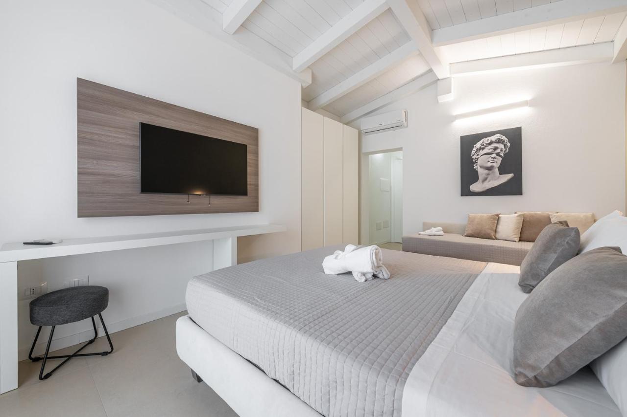 Palazzo Michelangelo Hotell Villasimius Eksteriør bilde
